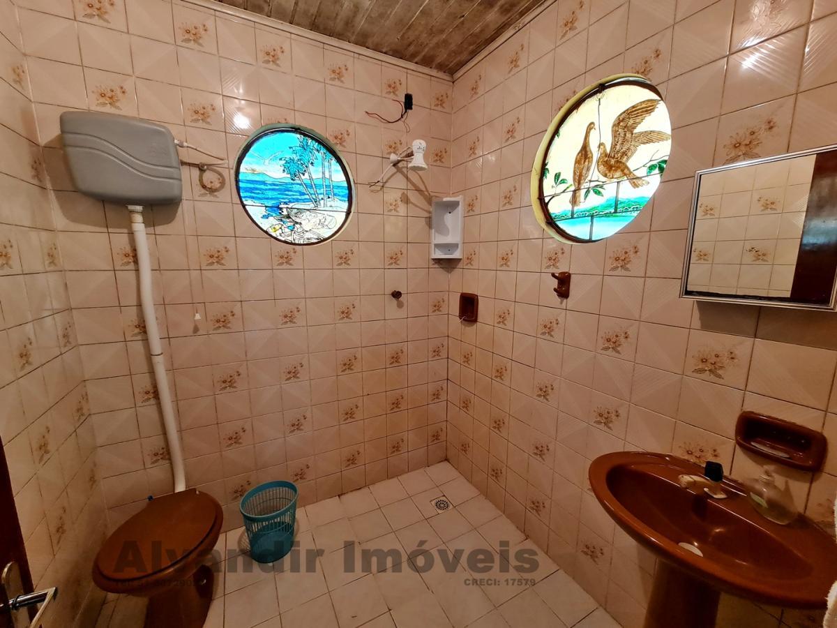 Casa à venda com 1 quarto, 360m² - Foto 8