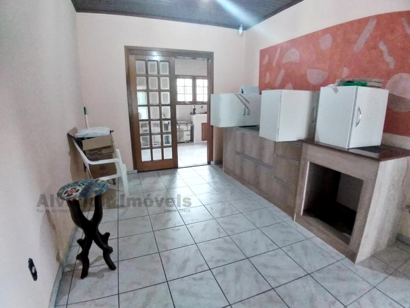 Casa à venda com 3 quartos, 650m² - Foto 10