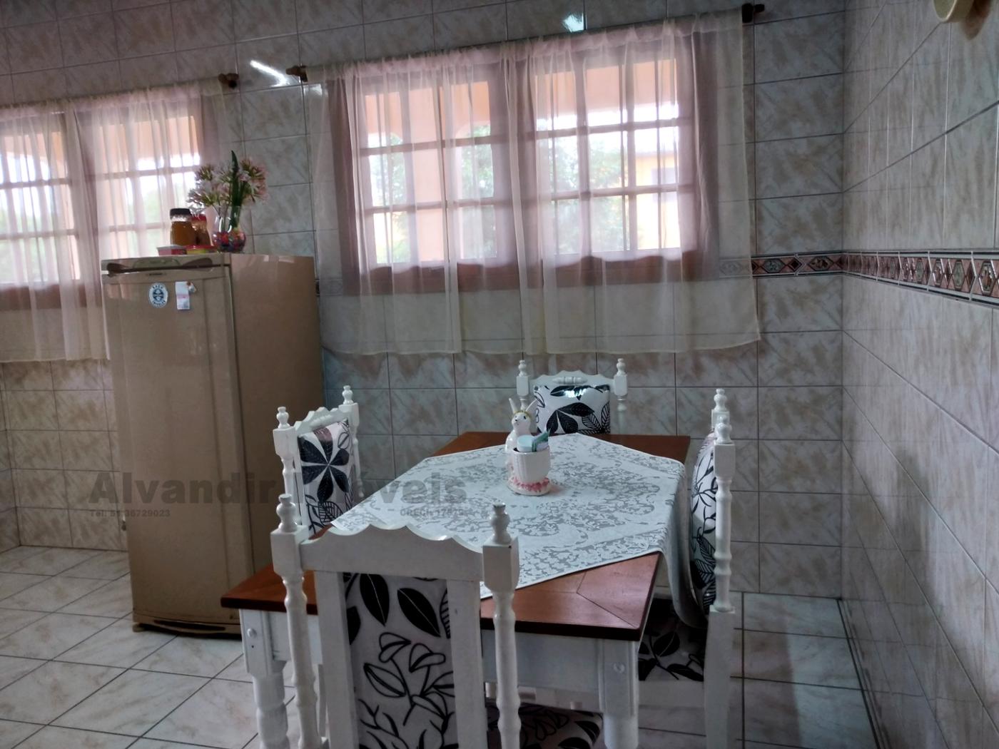 Casa à venda com 3 quartos, 650m² - Foto 23