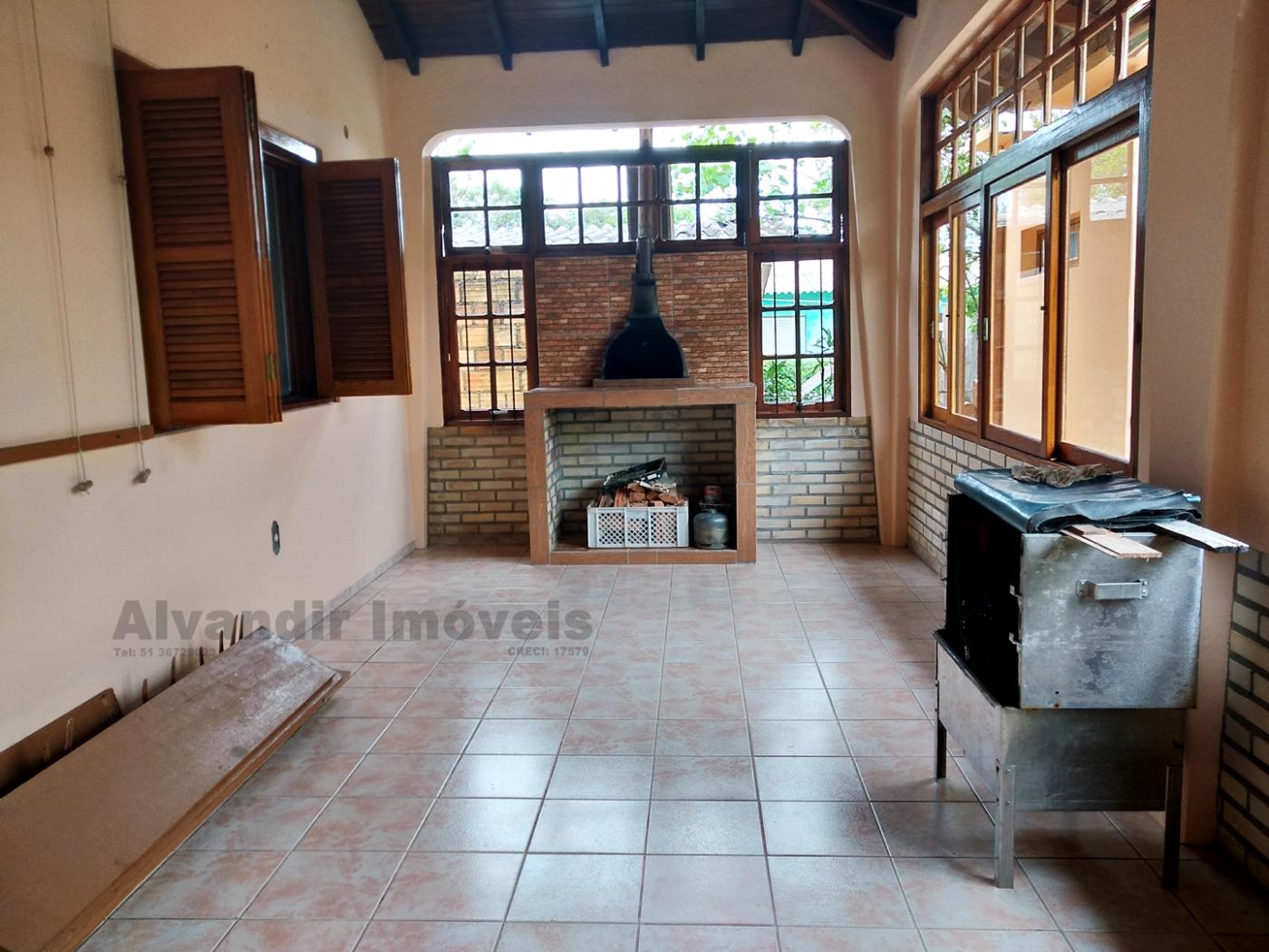 Casa à venda com 3 quartos, 650m² - Foto 33