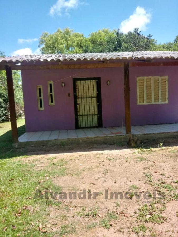 Casa à venda com 2 quartos, 600m² - Foto 4