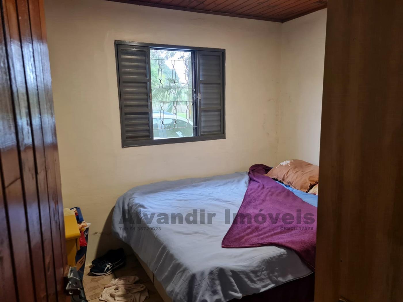 Casa à venda com 2 quartos, 600m² - Foto 13